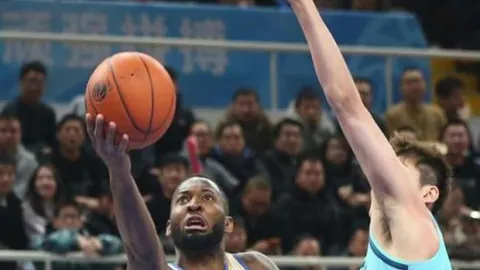 丹麦教练盛赞：C罗天赋卓绝，独领风骚的绝技令人称奇